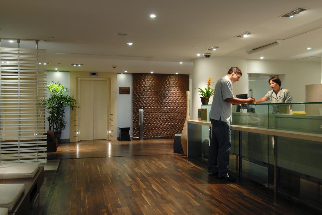 Waikiki Gateway Hotel Honolulu Extérieur photo